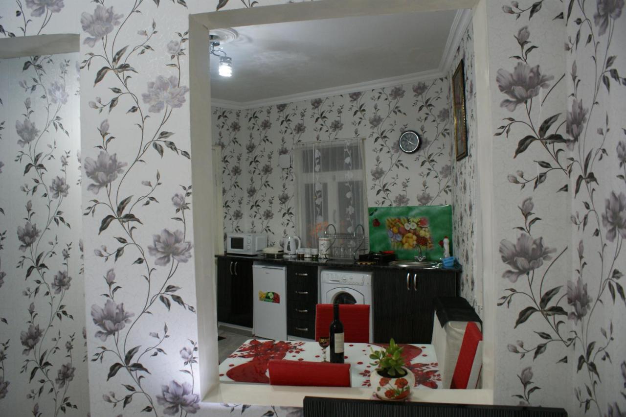 Hotel Jurkha Tbilisi Esterno foto