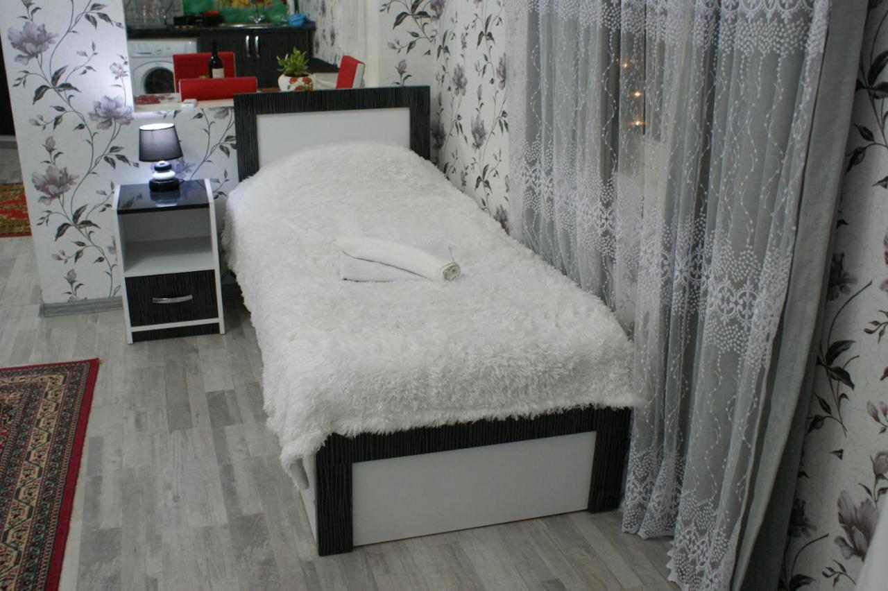 Hotel Jurkha Tbilisi Esterno foto
